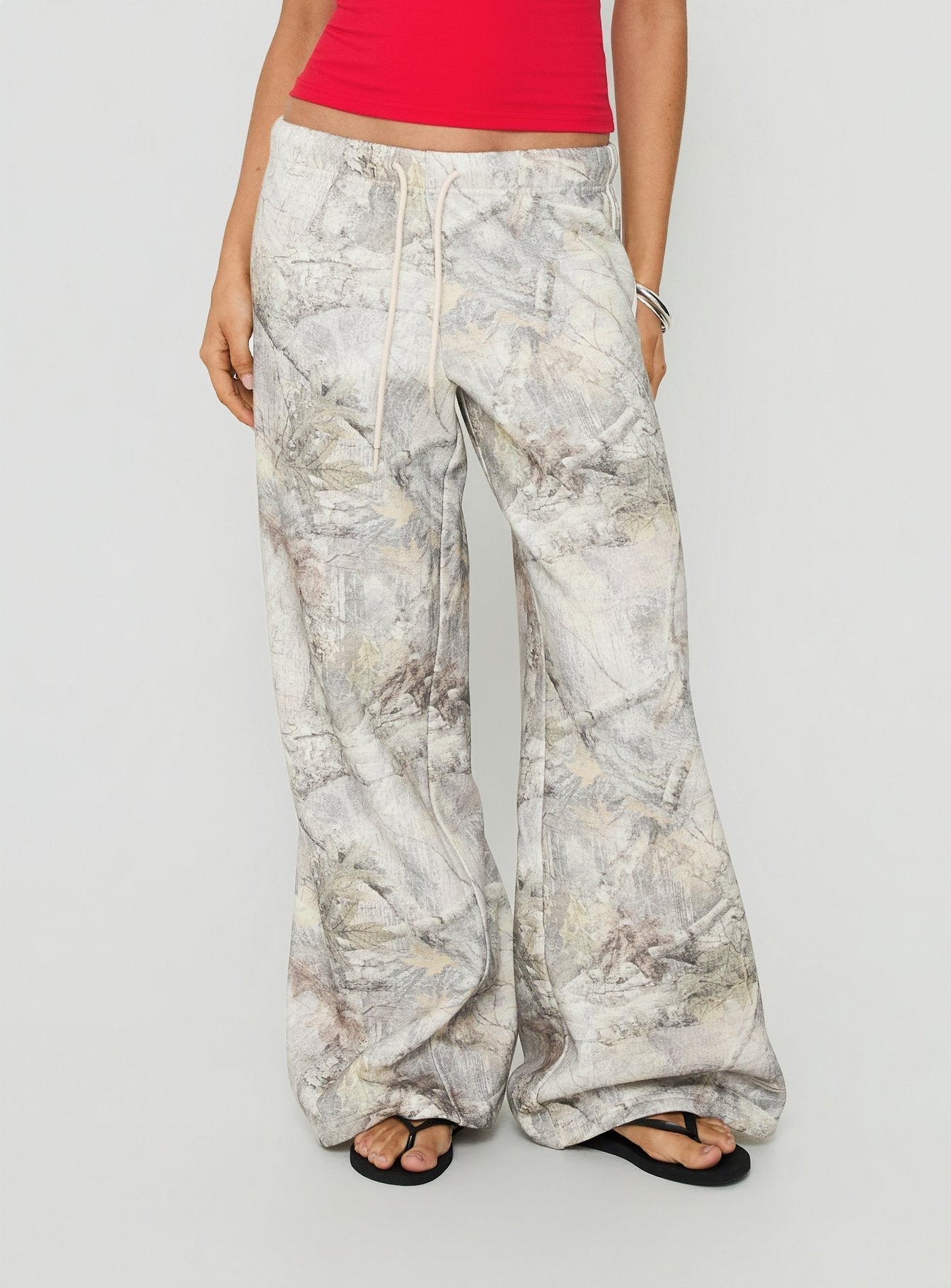 Wide-Leg Drawstring Sweatpants – Green Camo