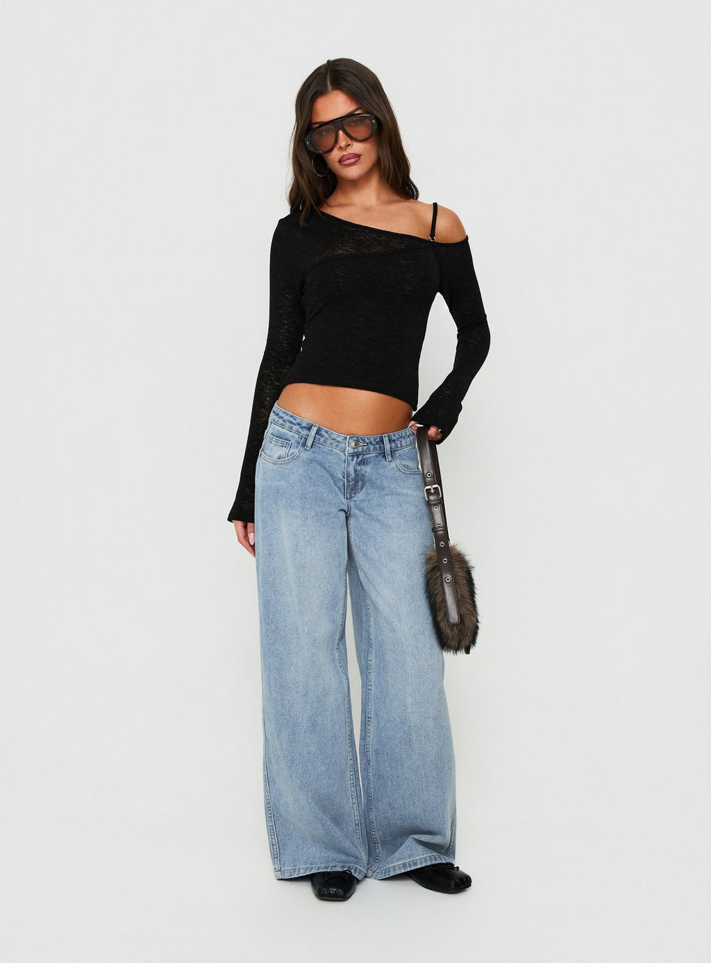 Ultra-Low-Rise Wide-Leg Jeans – Blue