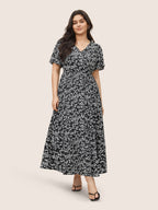 Plus Size Ditsy Floral Flutter-Sleeve Maxi Dress