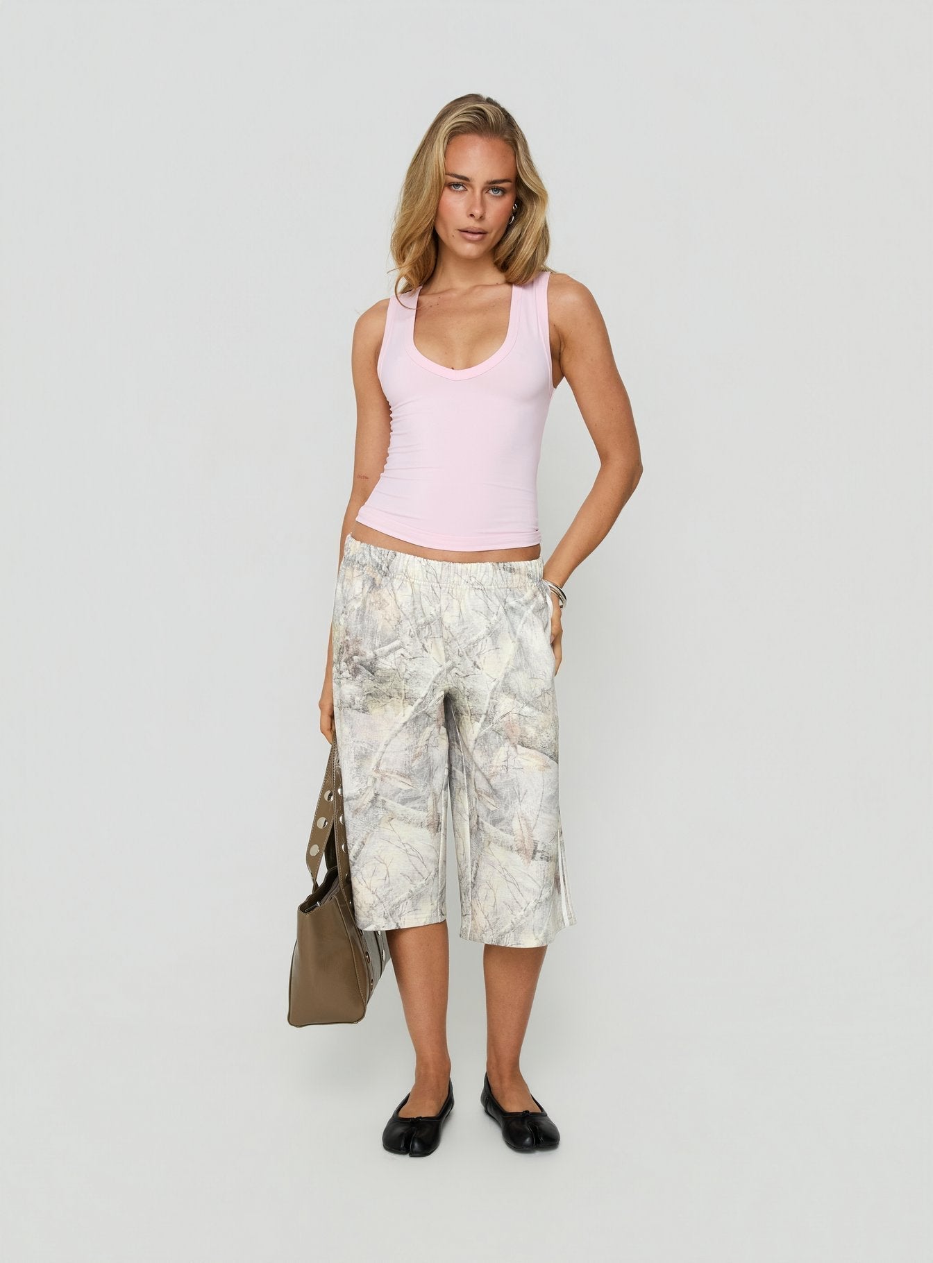 Longline Drawstring Sweat Shorts – Green Camo