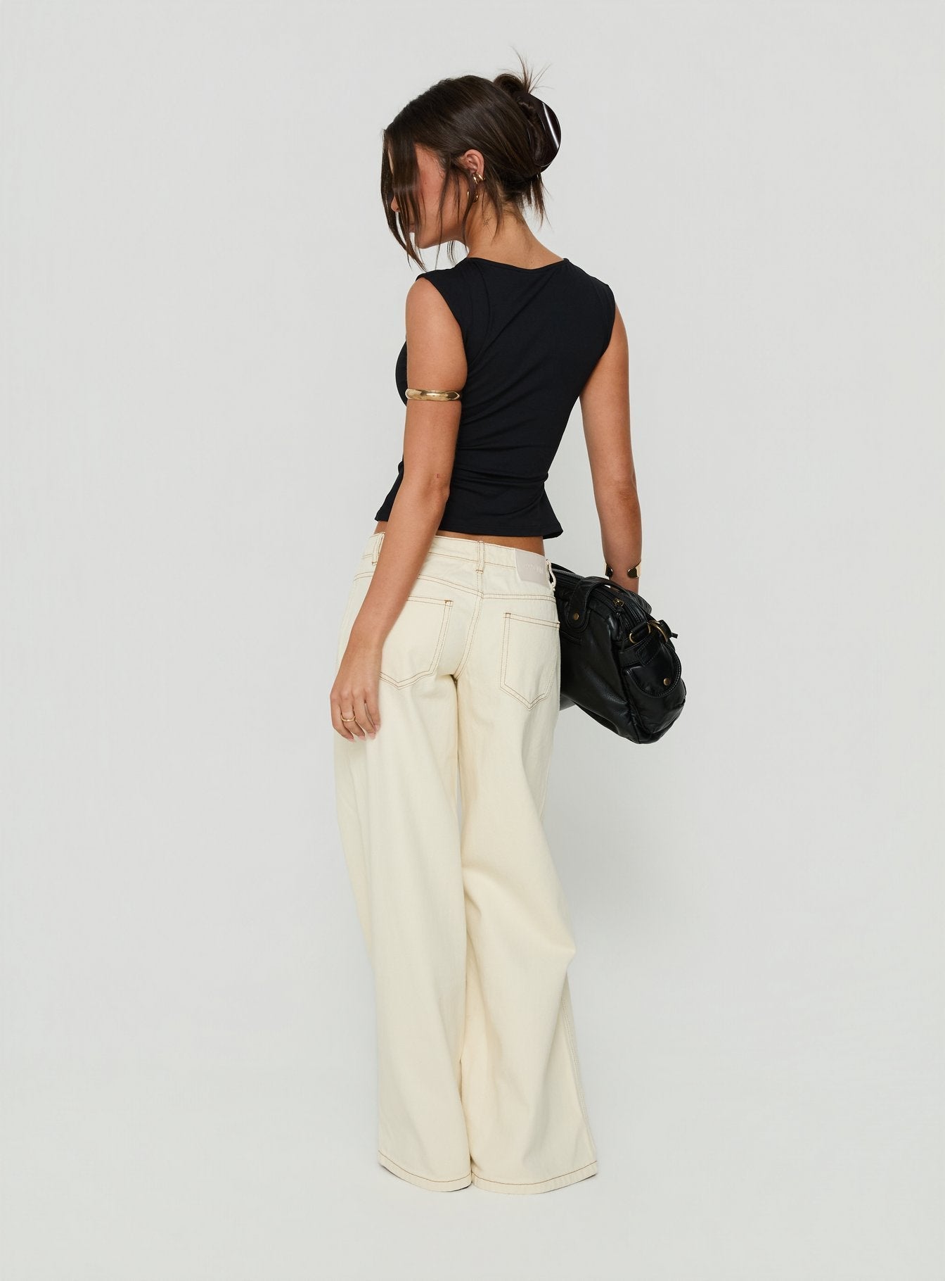 Ultra-Low-Rise Wide-Leg Jeans – Beige