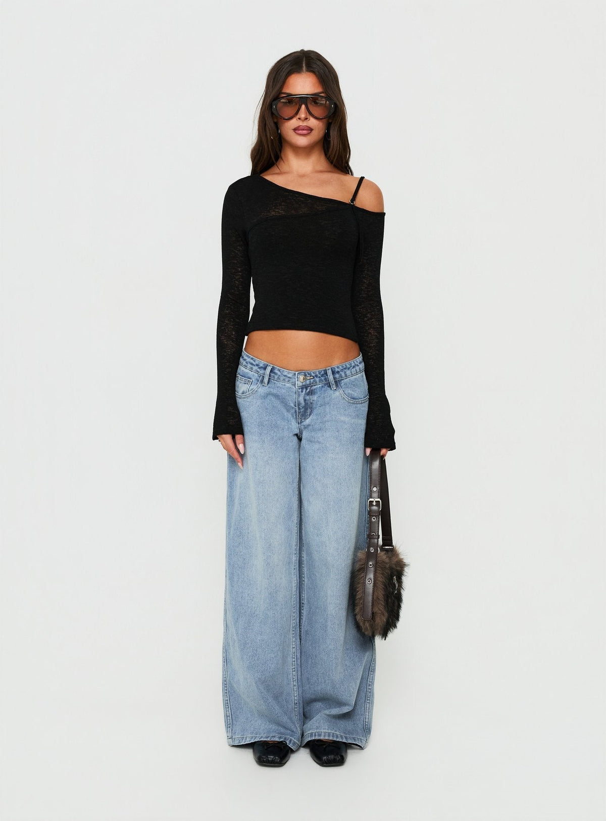Ultra-Low-Rise Wide-Leg Jeans – Blue