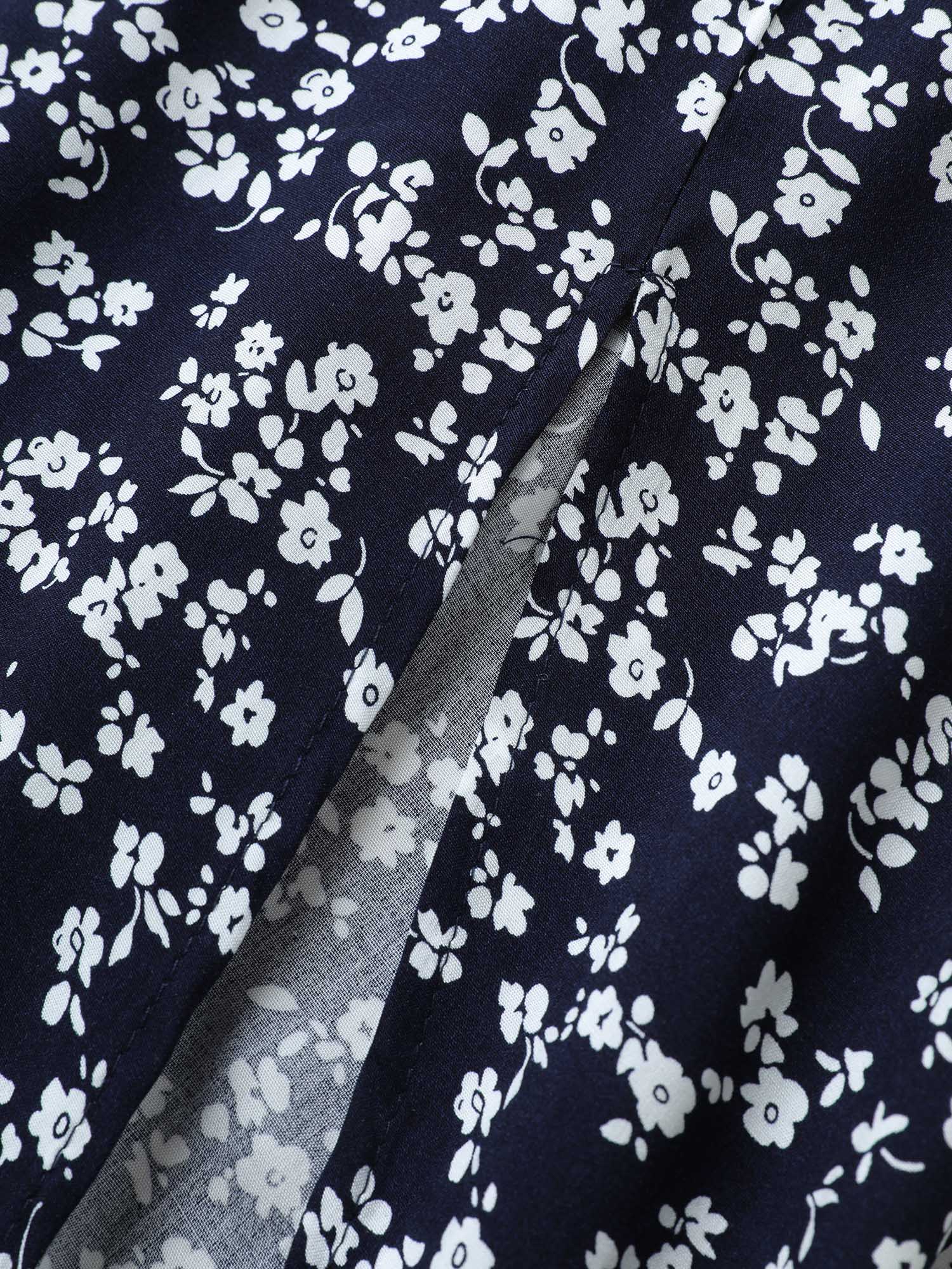 Plus Size Ditsy Floral Flutter-Sleeve Maxi Dress