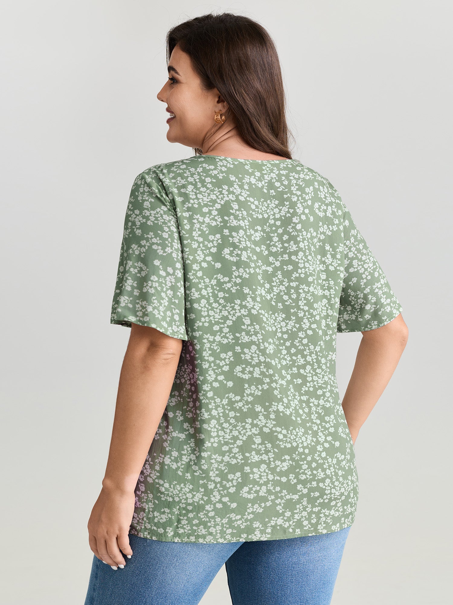 Plus Size Floral Ruffle-Sleeve Blouse