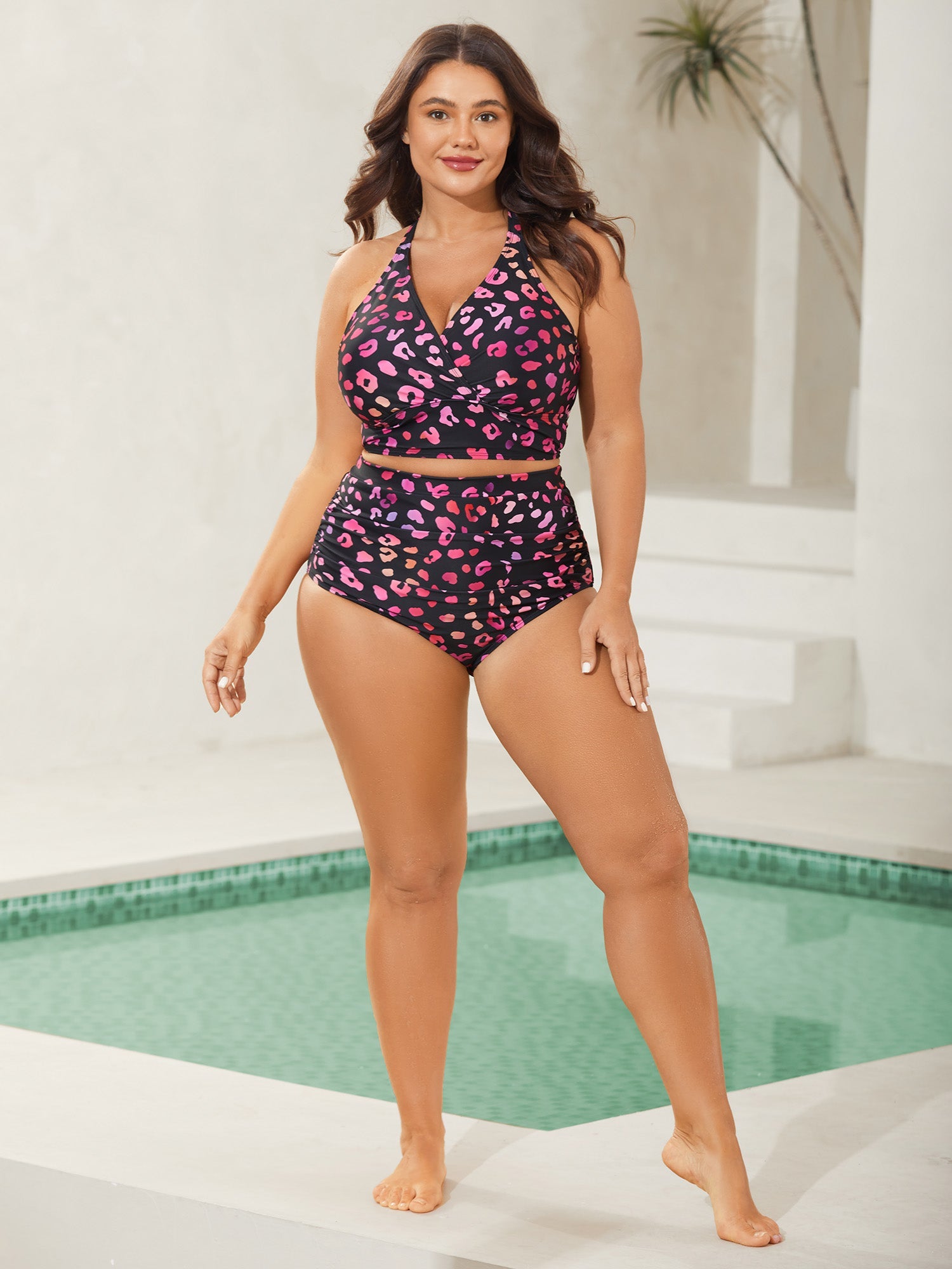 Plus Size Leopard Cross-Strap Bikini Top