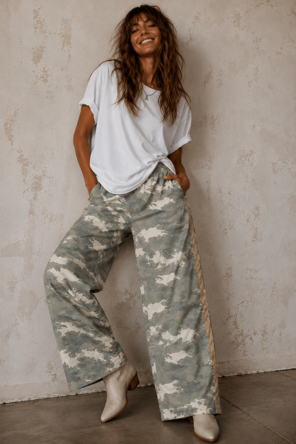 Women's light camouflage wide leg jeans with beige racer stripes
