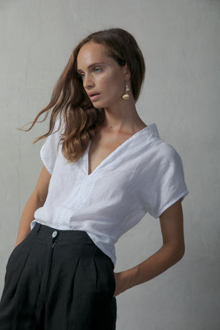 Collo Alto Linen Top – White