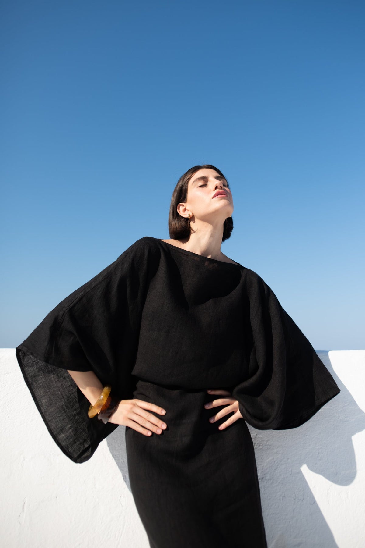 Kimonos Linen Wrap Dress – Black by Aurelia Sun