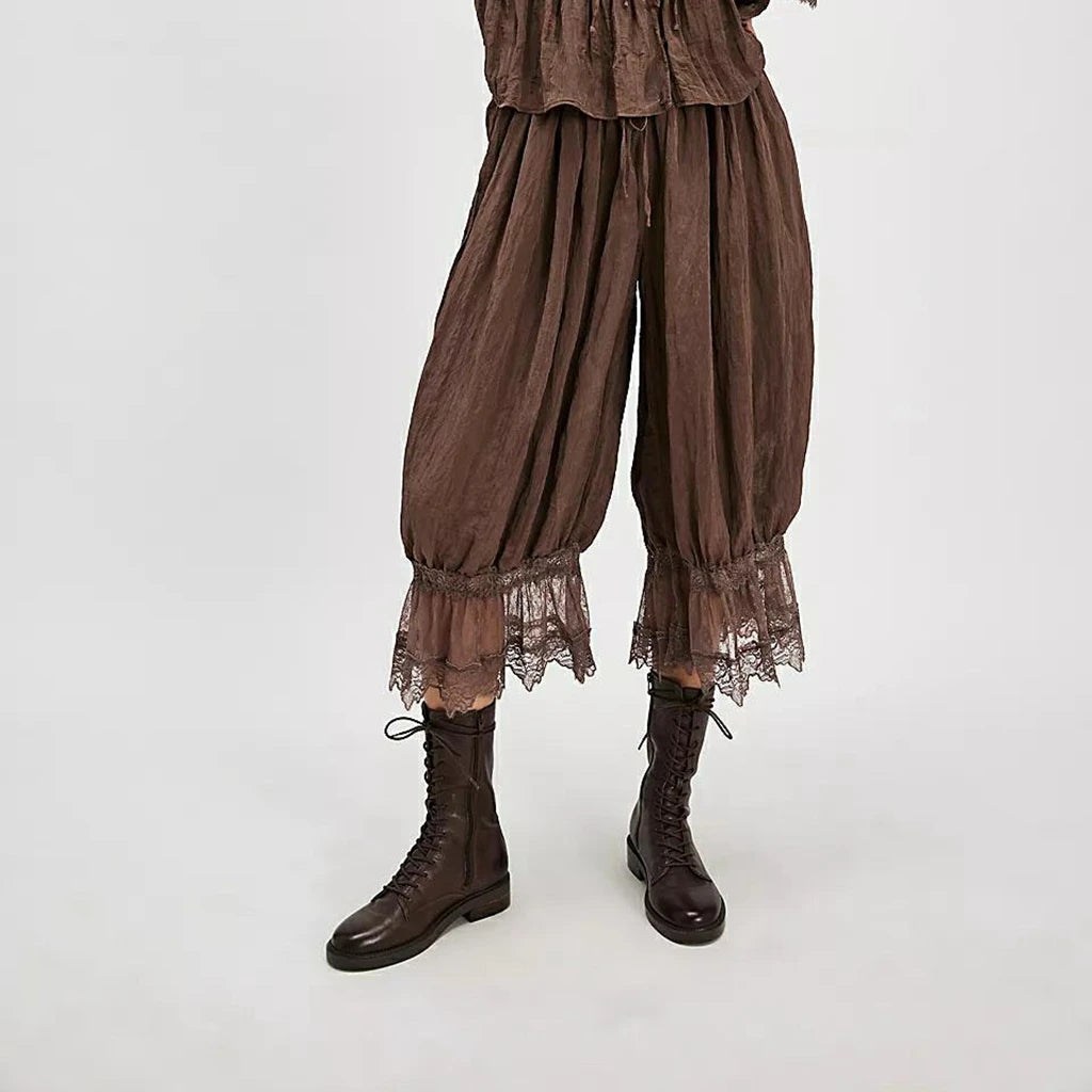 Lace-Patchwork Cropped Bloomers