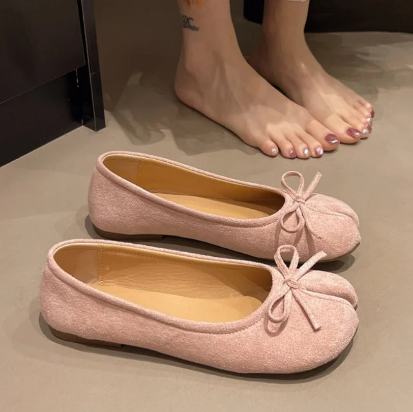 Tabi Split-Toe Ballet Flats