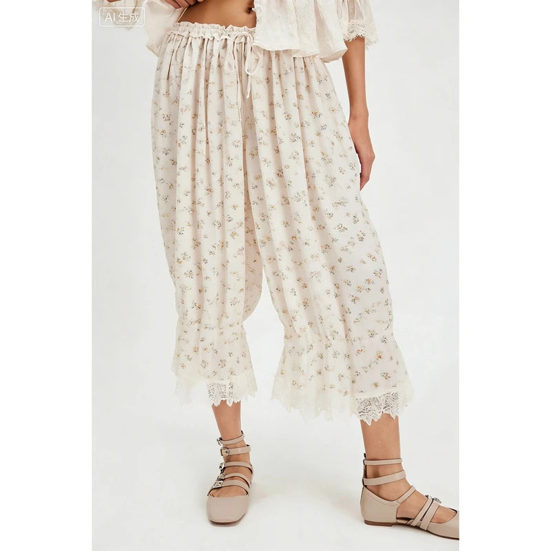 Lace-Patchwork Cropped Bloomers