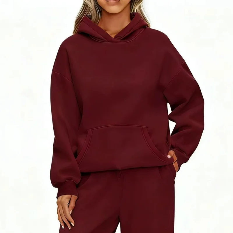 Relaxed Long-Sleeve Pullover Hoodie