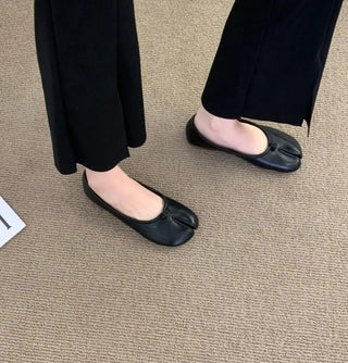 Tabi Split-Toe Ballet Flats