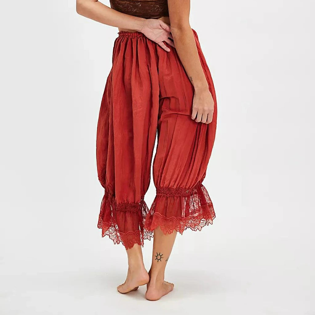 Lace-Patchwork Cropped Bloomers