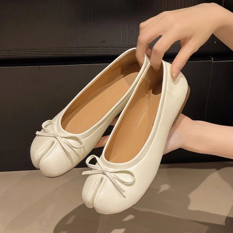 Tabi Split-Toe Ballet Flats