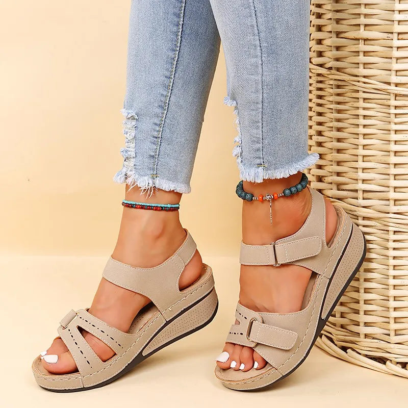Soft Wedge Platform Sandals