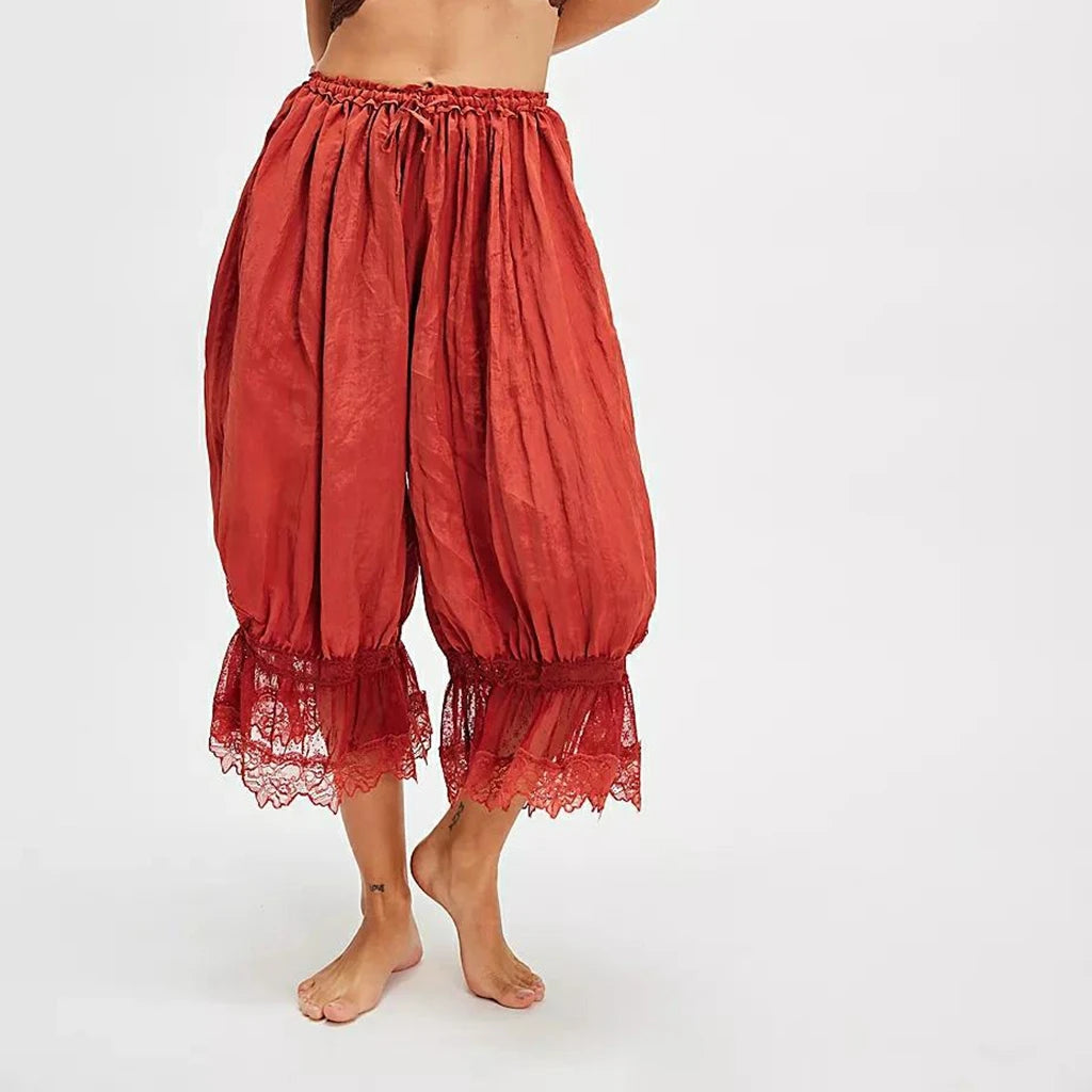 Lace-Patchwork Cropped Bloomers