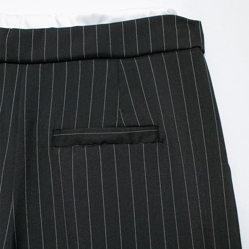 Relaxed High-Rise Wide-Leg Pants