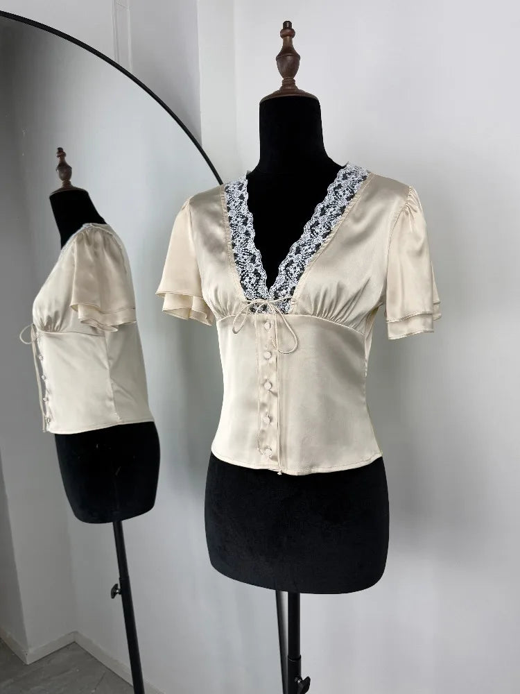 Printed Lace V-Neck Crop T-Shirt