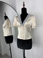 Printed Lace V-Neck Crop T-Shirt