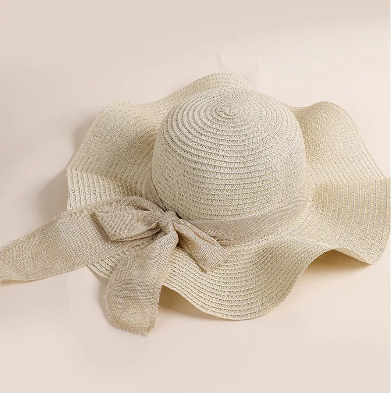Oversized Bow Straw Sun Hat