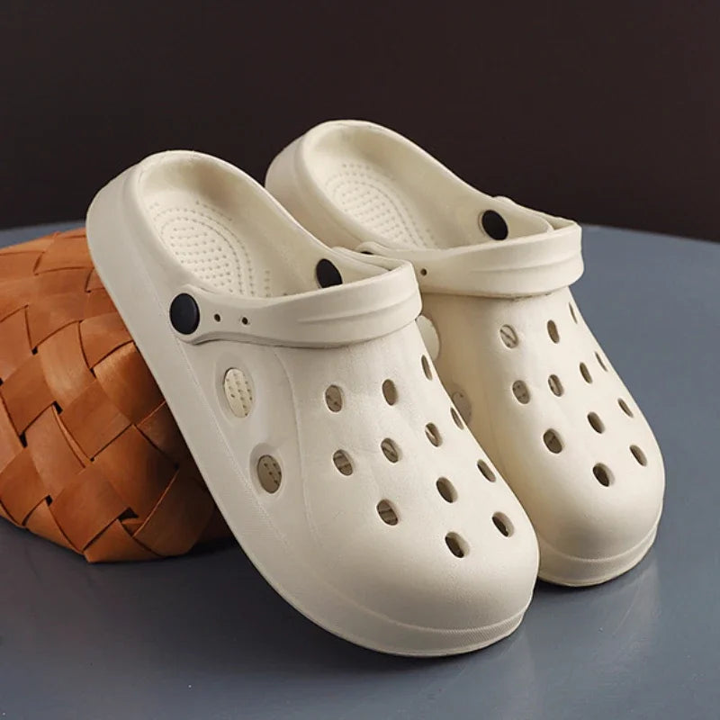 Wide-Toe Garden Clogs