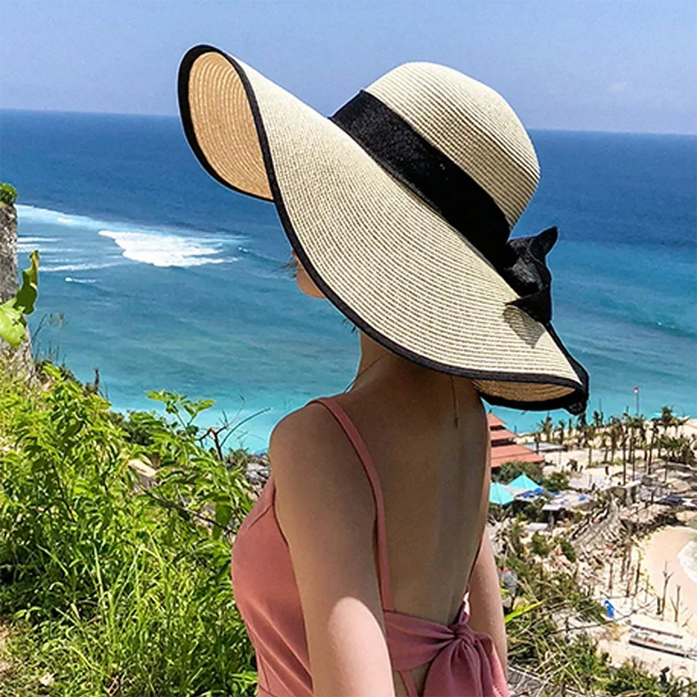 Oversized Bow Straw Sun Hat