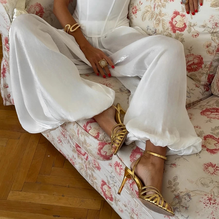 Pleated Balloon-Leg Trousers