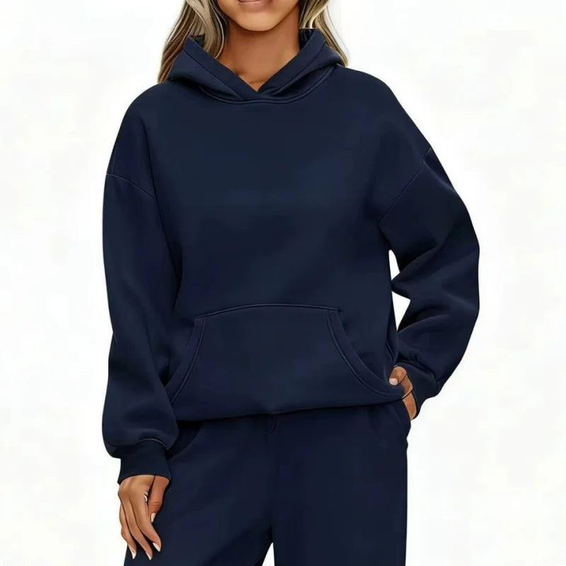Relaxed Long-Sleeve Pullover Hoodie