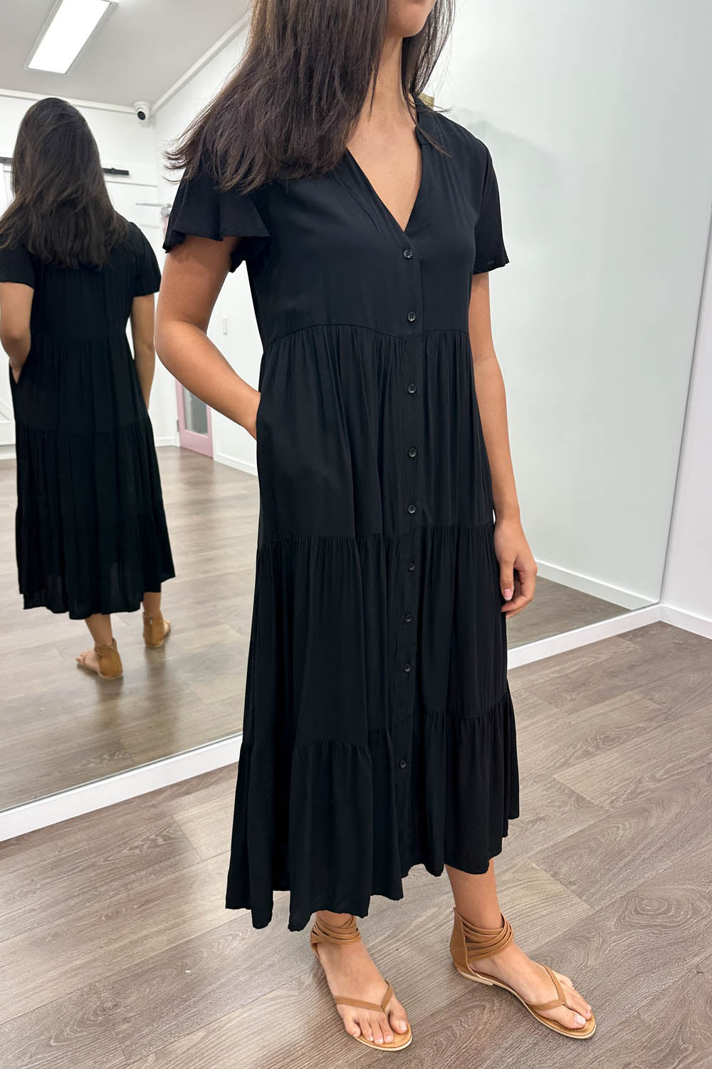 Relaxed Button-Front Midi Dress — Black