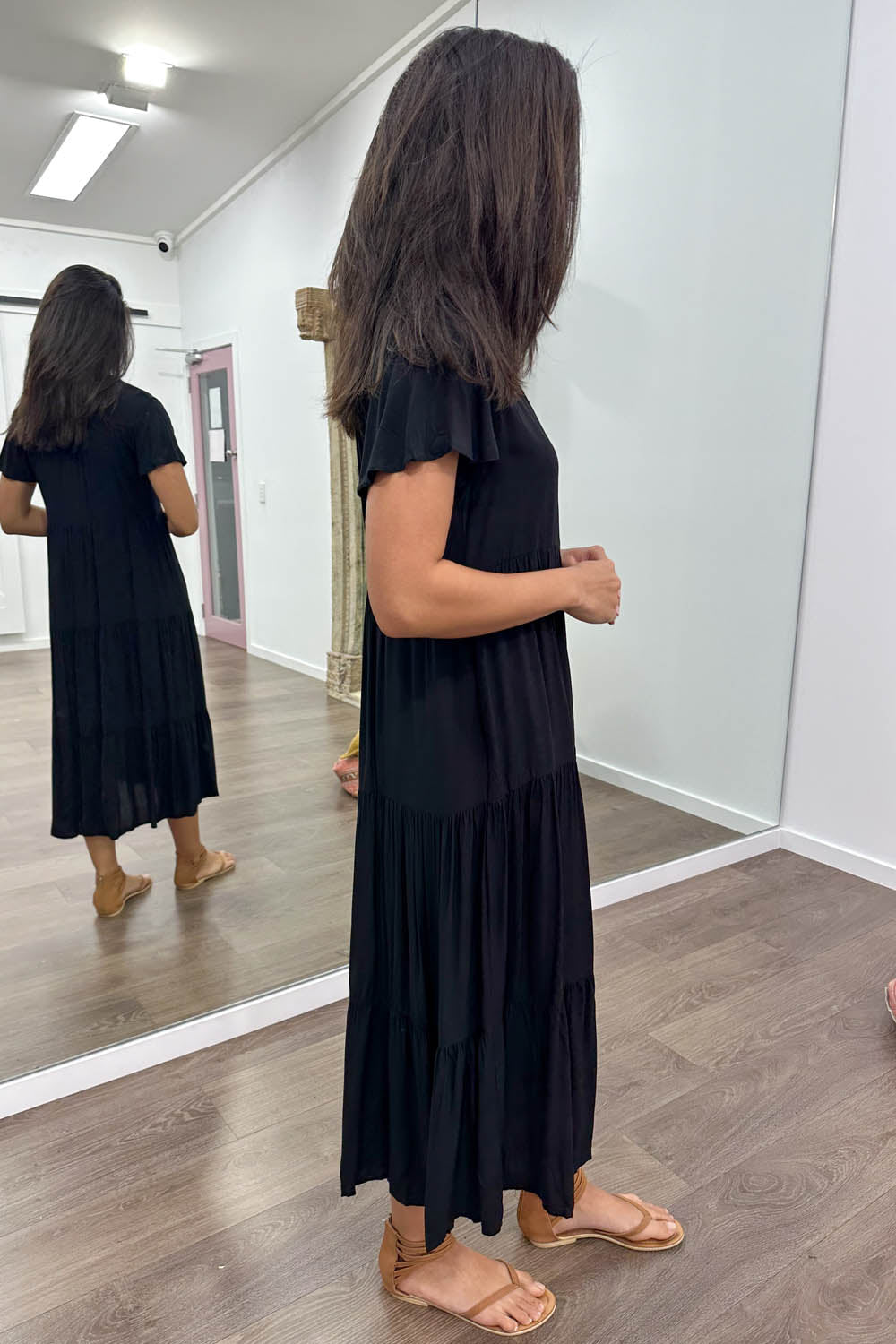 Relaxed Button-Front Midi Dress — Black