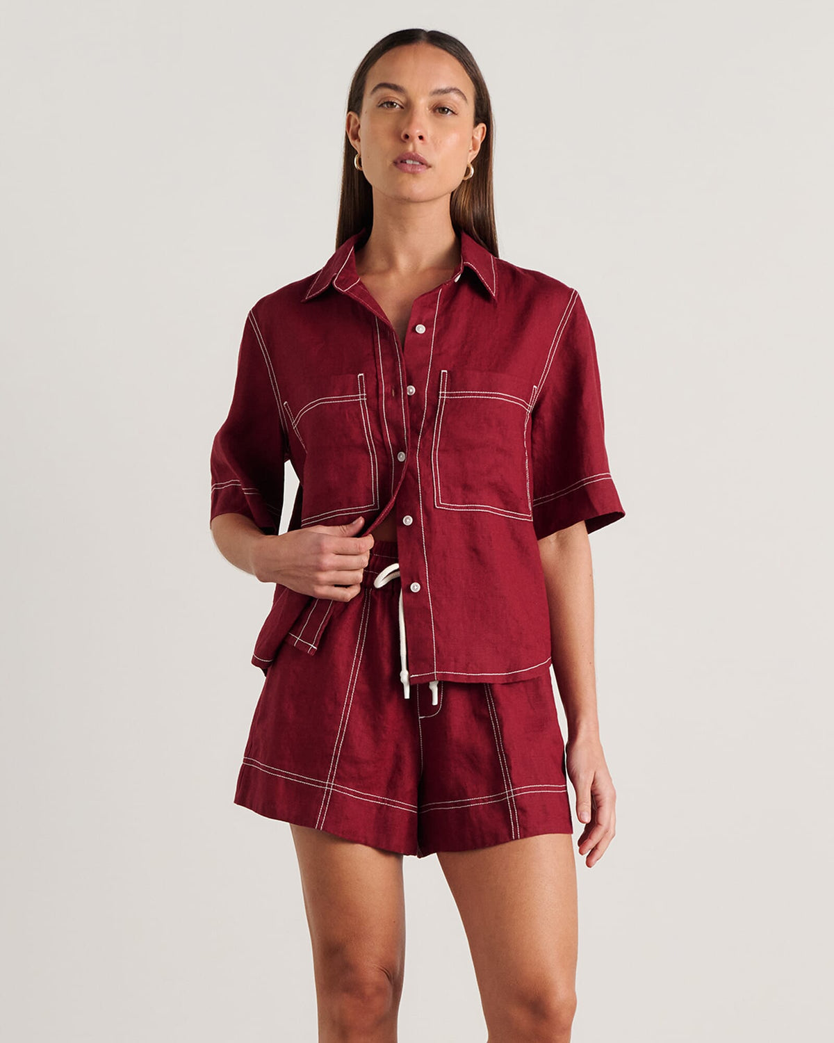 Gigi Oversized Linen Short-Sleeve Shirt – Burgundy by Aurelia Sun