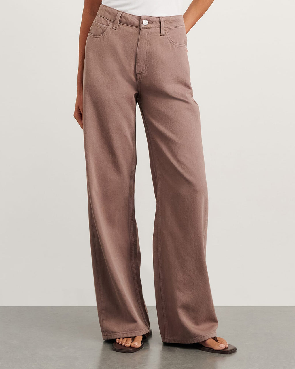 Loe Mid-Rise Straight-Leg Jeans – Latte by Aurelia Sun