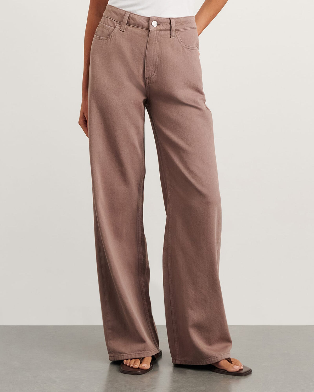 Loe Mid-Rise Straight-Leg Jeans – Latte by Aurelia Sun