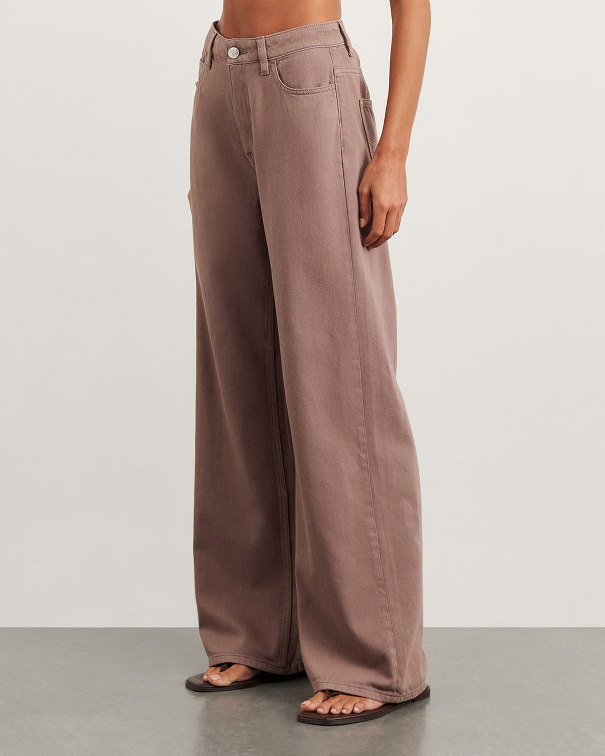 Loe Mid-Rise Straight-Leg Jeans – Latte by Aurelia Sun