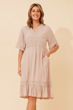 Nayla Lace Midi Dress - Aurelia Sun
