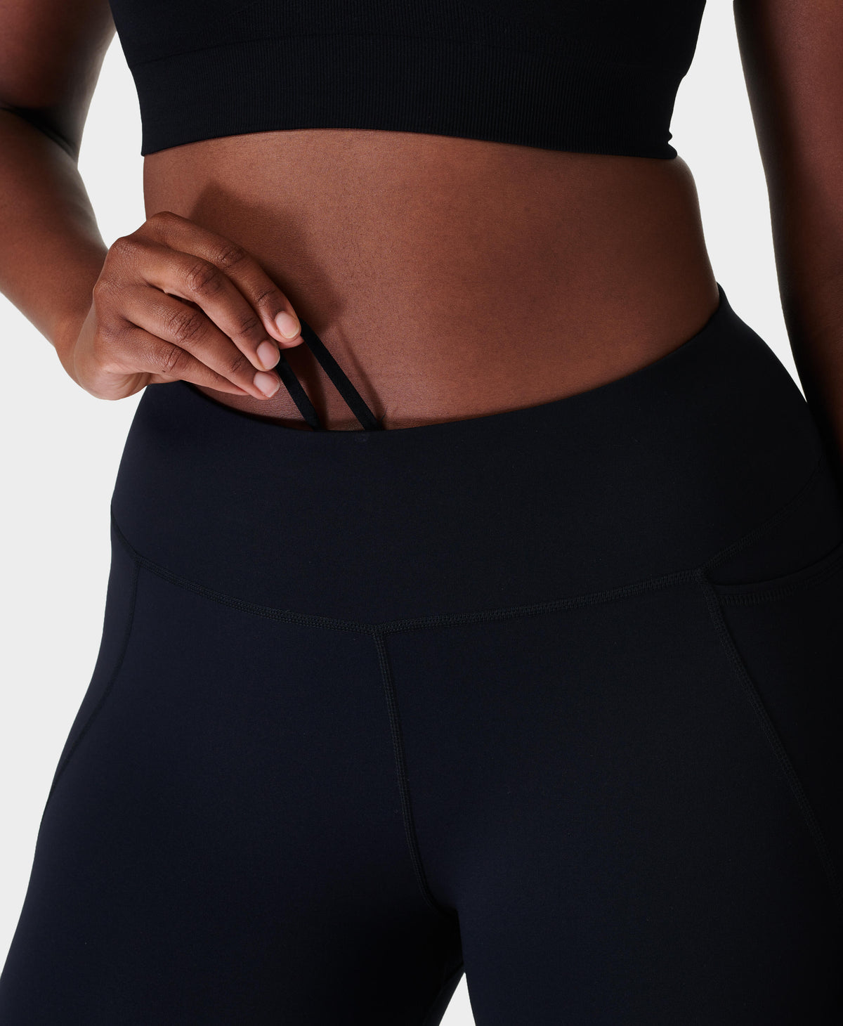 Pulse Cropped Performance Leggings – Black