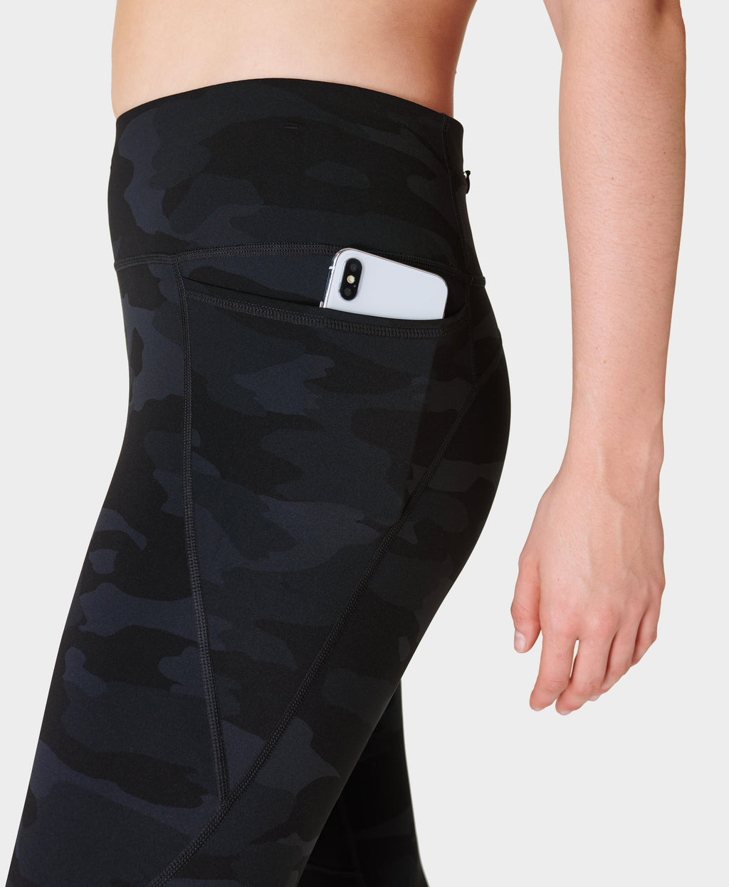 Pulse 7/8 Camo Performance Leggings – Black Camo